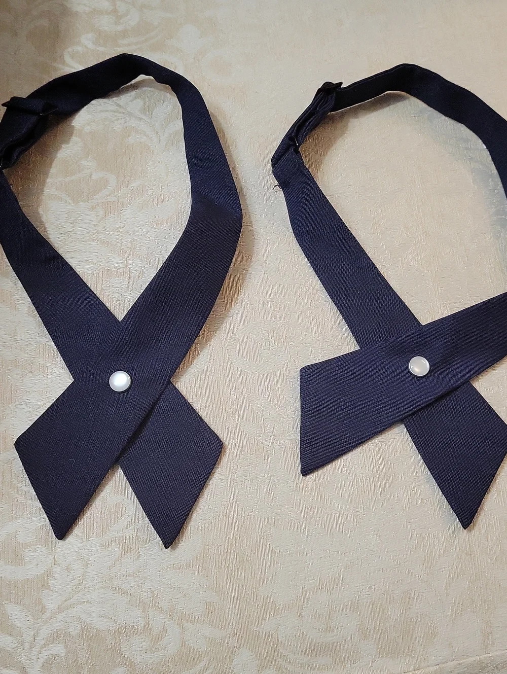 SCHOOL UNIFORM CRISSCROSS TIES NWOT